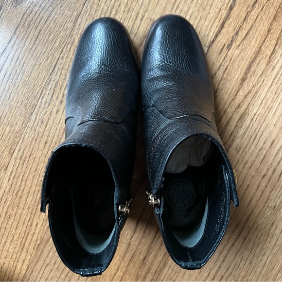 🆕 Tory Burch Sabe black tumbled leather booties size 8 - Picture 6 of 15